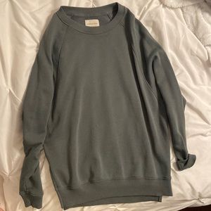 AMERICAN EAGLE SWEATSHIRT